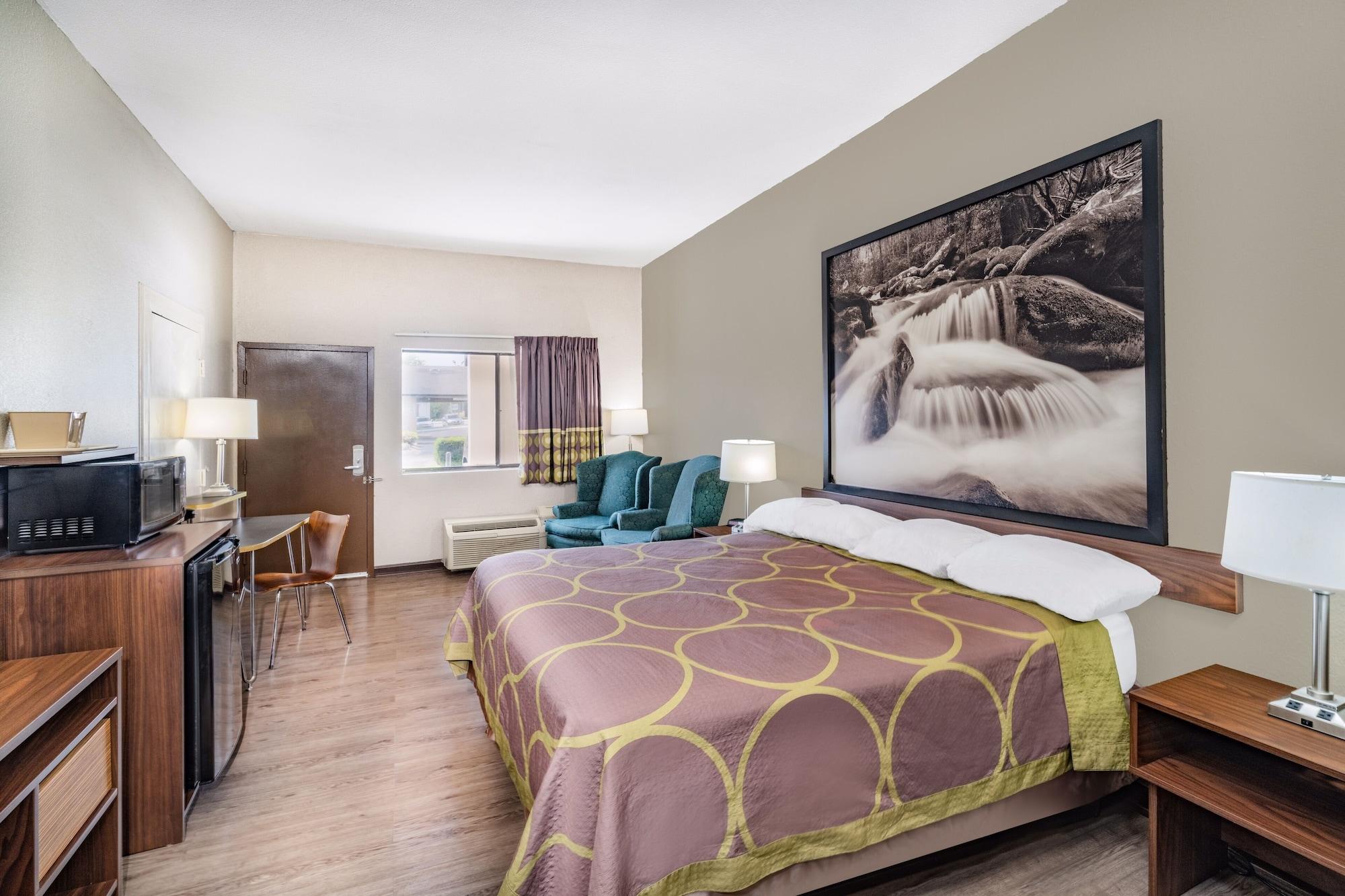 Super 8 By Wyndham Columbia Exterior foto
