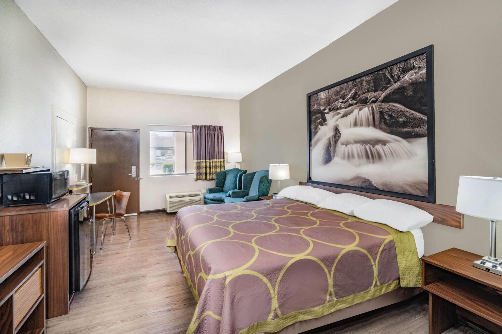 Super 8 By Wyndham Columbia Exterior foto