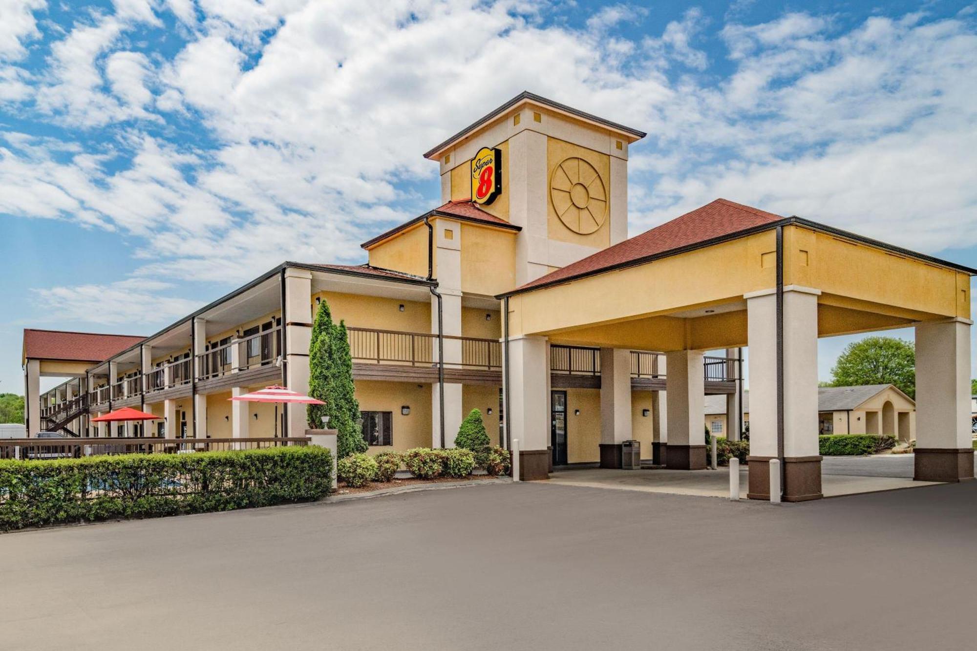 Super 8 By Wyndham Columbia Exterior foto
